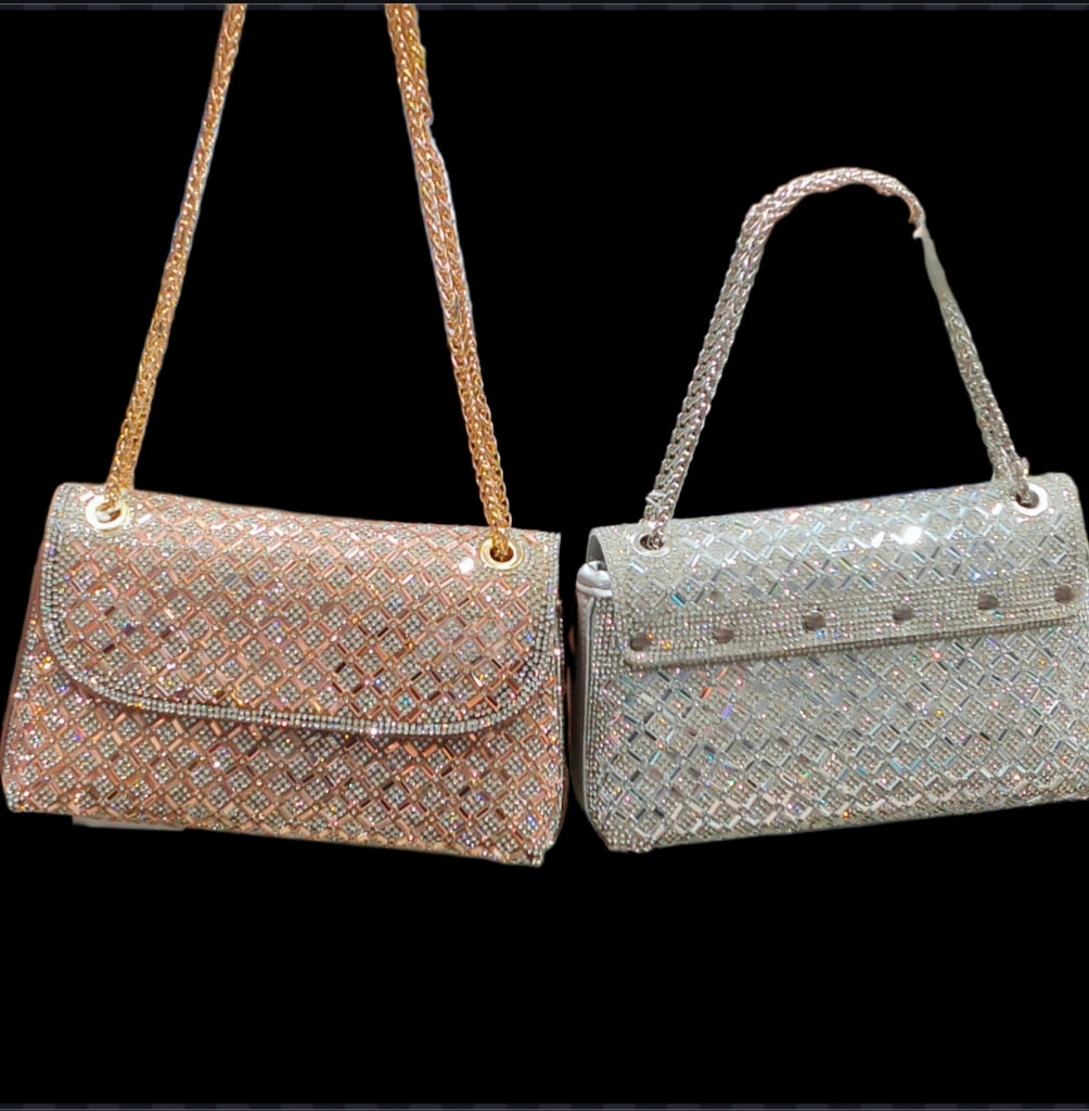 Diamond Pattern Party Clutch With Chain Strap