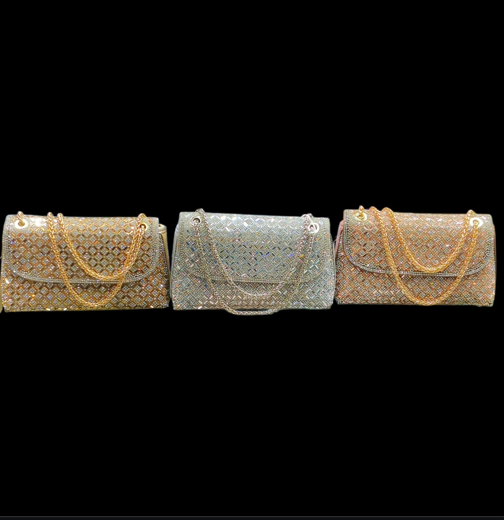 Diamond Pattern Party Clutch With Chain Strap